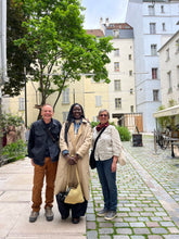 Load image into Gallery viewer, Local Paris Tour (semi-customizable)