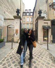 Load image into Gallery viewer, Local Paris Tour (semi-customizable)