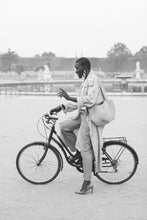 Load image into Gallery viewer, Local Paris Tour (semi-customizable)